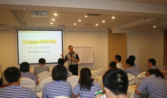 黃致杰授課見(jiàn)證