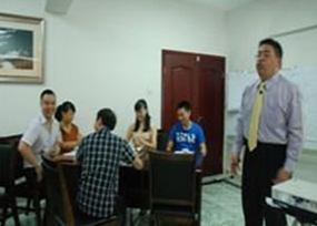 郟智群老師授課圖片