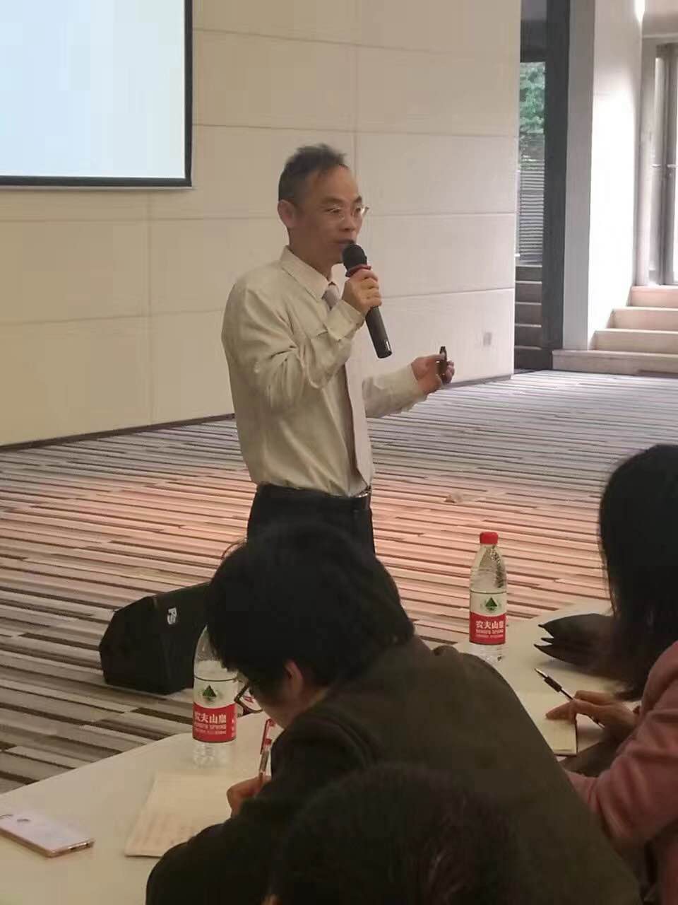 股權激勵--任正非1.42%股權怎么掌控華為